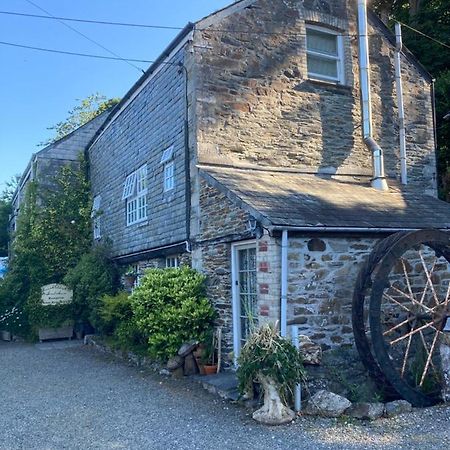 The Granary At Bissick Old Mill Apartment Truro Exterior photo